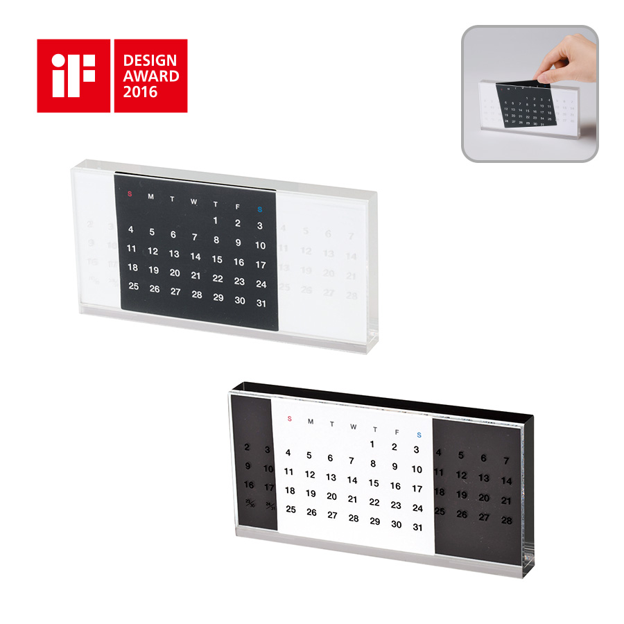 アクリルの文字盤がオシャレなカレンダー。新年のご挨拶にぴったりのアイテムです。