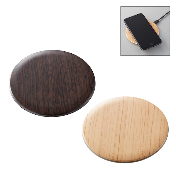 機能的なワイヤレス充電器に天然木の温もりをプラスしたおしゃれなアイテム。コンパクトなだけでなく実用性もバッチリなので、イベントでの配布にもオススメです。