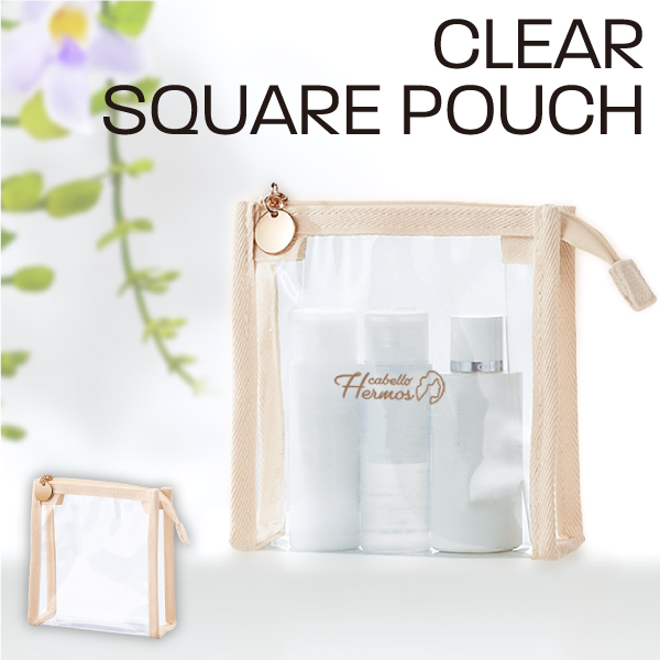 有名ブランドがこぞって採用している、ディスプレイした時に美しく“映える”自立型ポーチです。おしゃれなクリア素材は、美容やコスメ、生活雑貨やインテリアグッズなど商品や名入れのアピール効果抜群。異素材を組み合わせたデザインはそれだけで目立つ上、高見えするので店頭でディスプレイしても“映え度”はばっちりです。