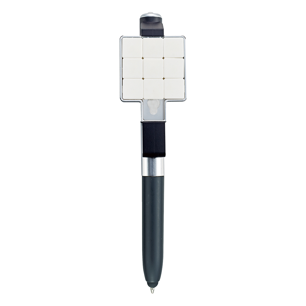 多機能ボールペンにパズルをセット。考えが行き詰ったとき、ちょとした頭の体操にもおすすめのアイテムです。