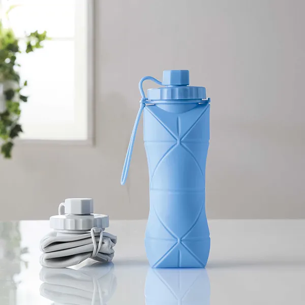 コルン／シリコン折りたたみボトル６００ｍｌ